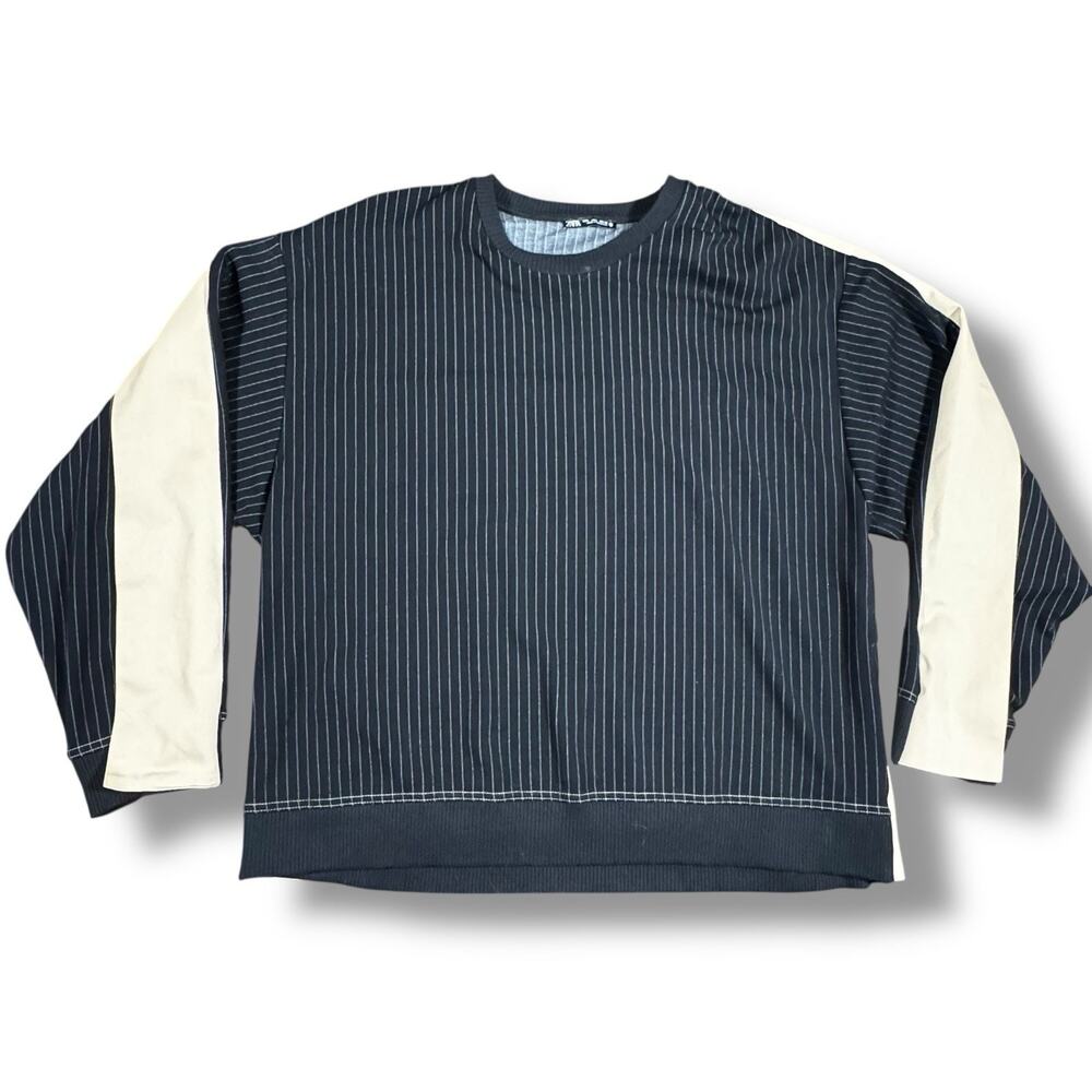 ZARA Oversized Pinstripe Shirt Womens L Open‎ Arms Blouse Pleated Modern